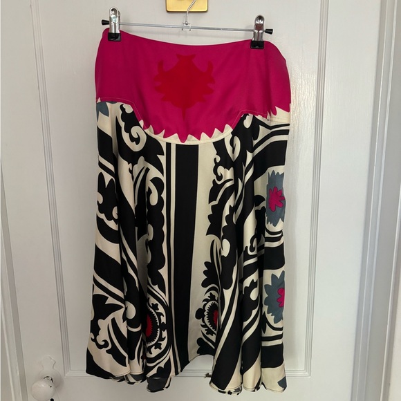 Diane von Furstenburg Size 6 Summer Skirt - Picture 3 of 5
